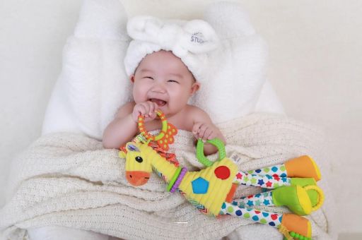 西安宝宝先拉肚子后发烧 西安宝宝先拉肚子后发烧